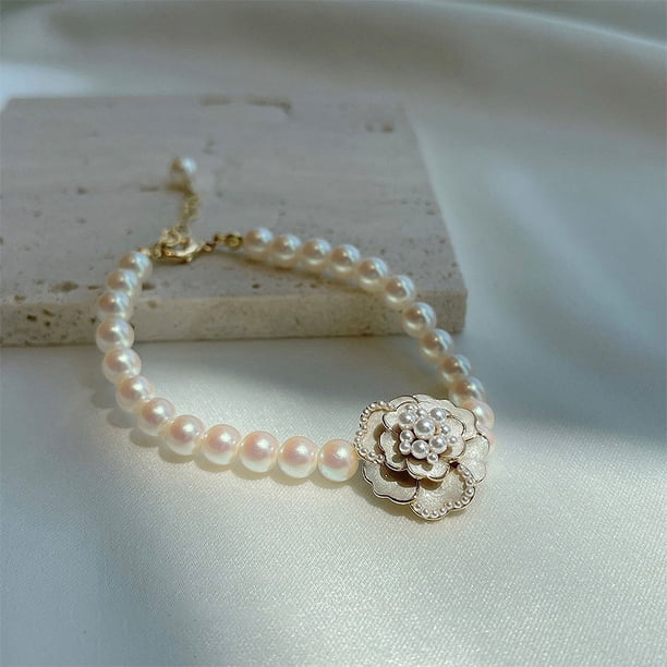 Collar de perlas Camellia Nocturne con diseño de nicho, estilo retro francés, elegante, sentido del diseño, cadena de clavícula