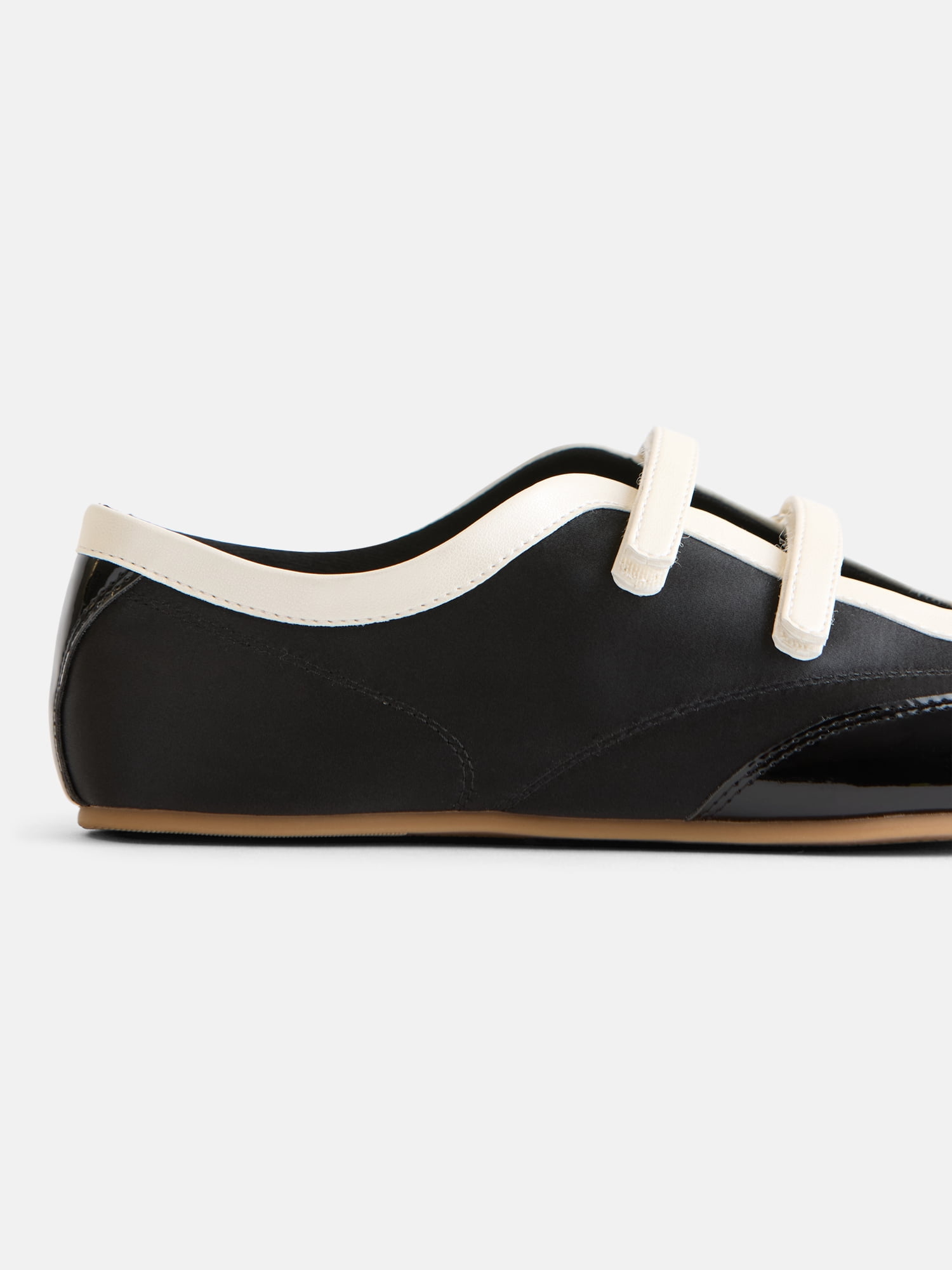 Weekend Academy Little & Big Girls Ballet Sneaker