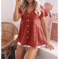 thumbnail image 2 of Blusa de manga corta con cuello en V para mujer, blusa holgada de color puro con botones y dobladillo con volantes para fiesta, color burdeos S, 2 of 5