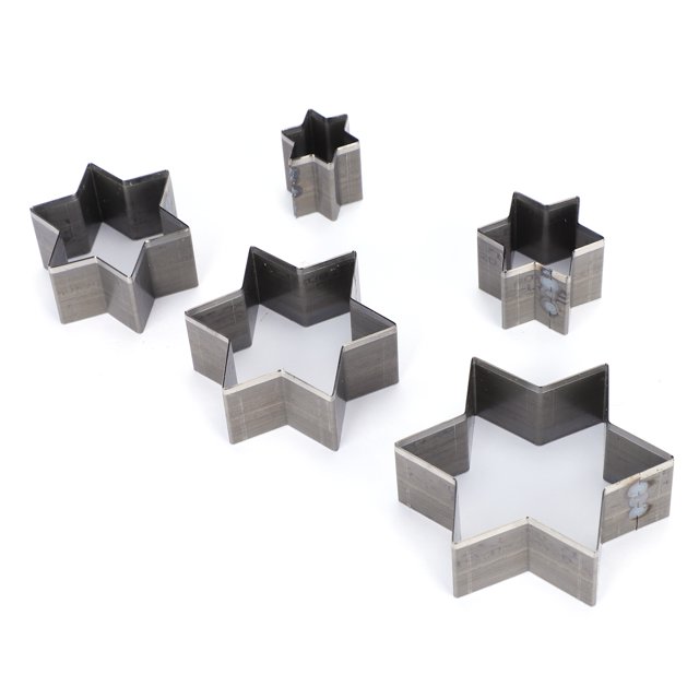 1、Las herramientas de estampado hueco están hechas de acero con alto contenido de carbono de alta calidad, son duraderas, permiten la creación rápida de prototipos y pueden servirle durante mucho