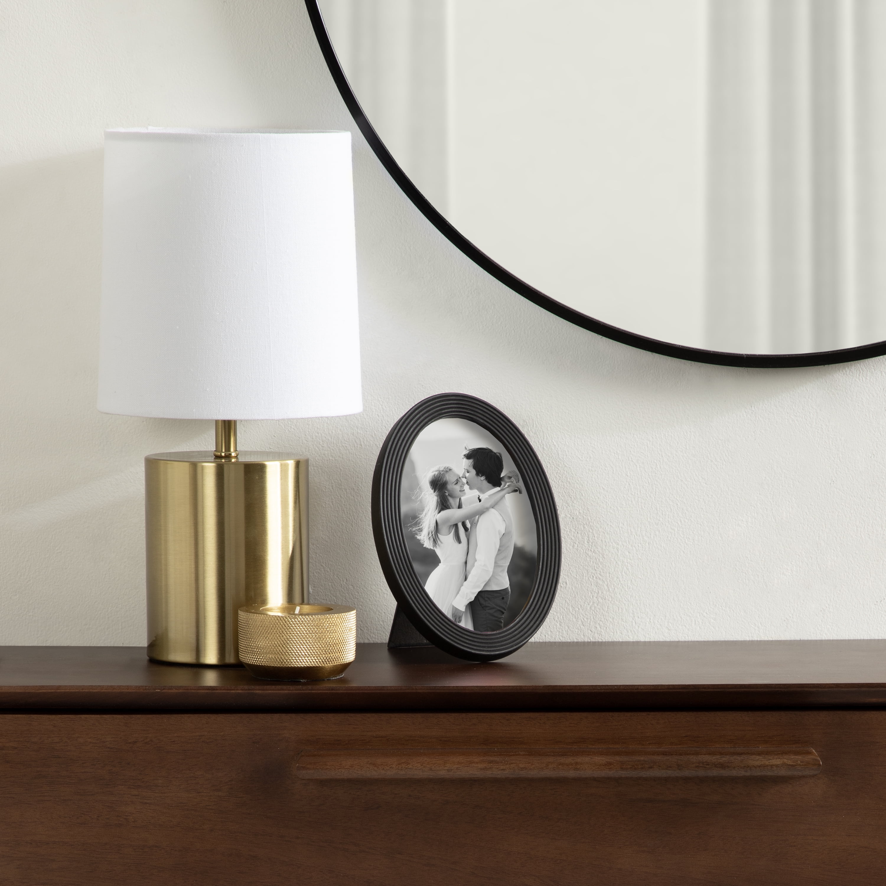 DesignOvation 4x6 Oval Black Decorative Tabletop Picture Frame