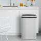 thumbnail image 5 of Bote de basura BestOffice, automático, 50 litros, 13 galones, con tapa cepillada, 5 of 7