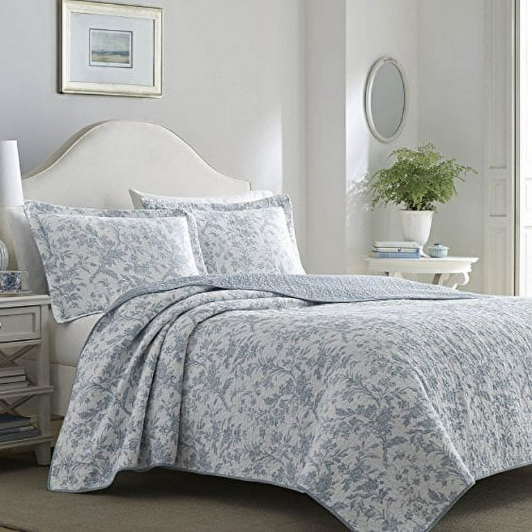 Laura Ashley Home - King Size Quilt Set, Cotton Reversible Bedding,  Lightweight Home Decor for All Seasons (Spa Blue, King) King Spa Blue 