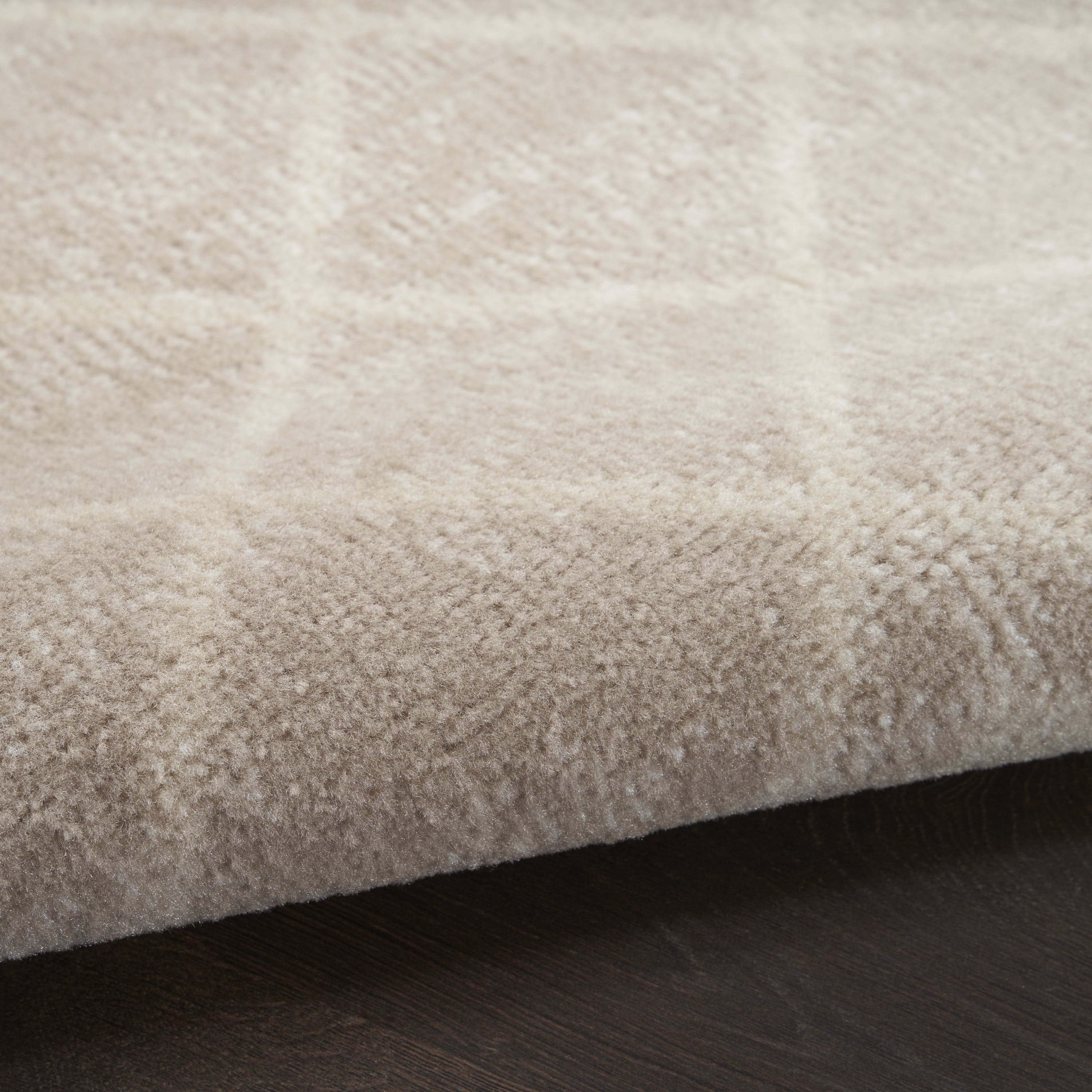 Nourison Grafix Farmhouse Beige 2' x 4' Area Rug (2x4)