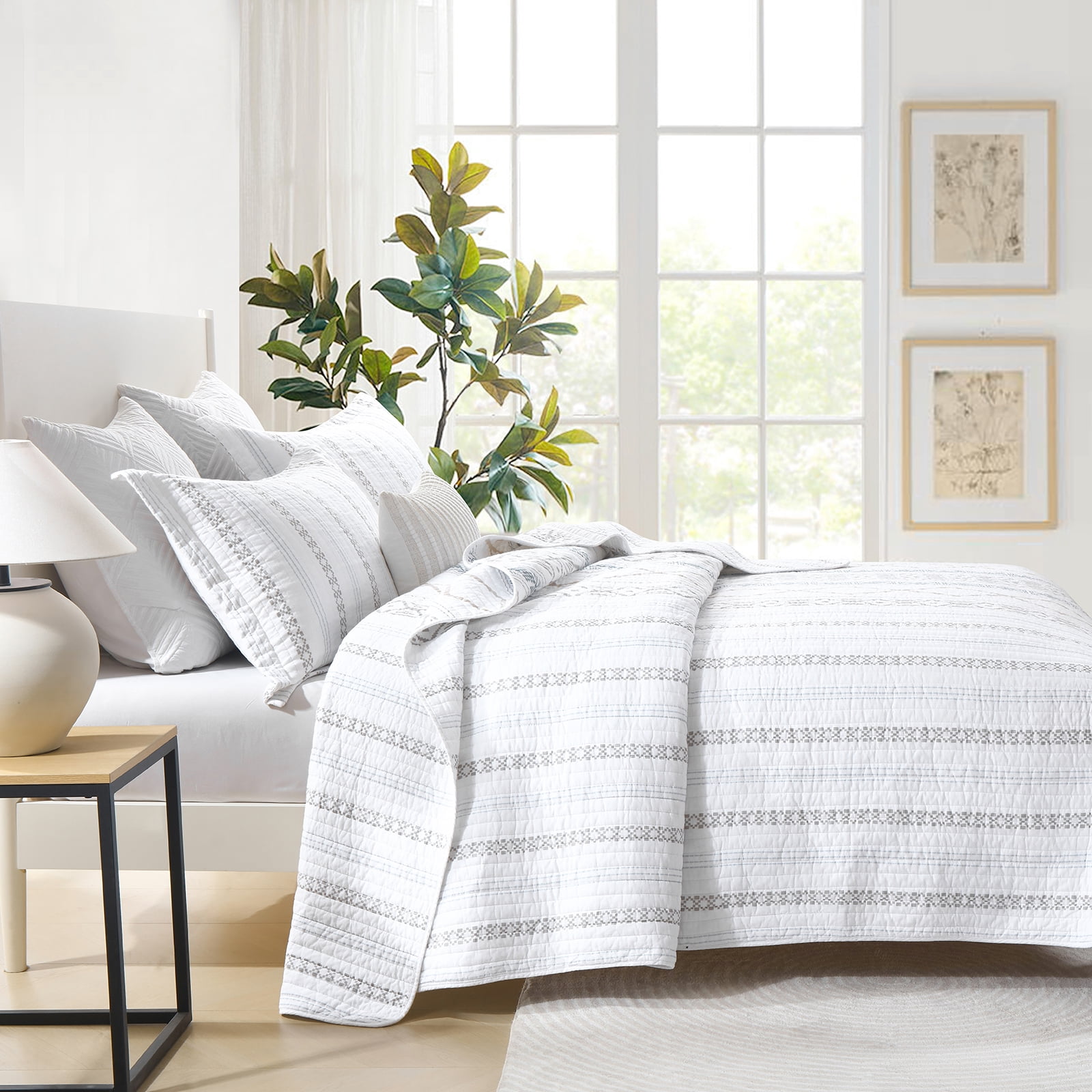 SahSahCasa Boho Quilts Queen Size, 100% Cotton Queen Comforter Set for Bed, Bohemian Geometric Striped Quilted Bedspread, White Quilt Bedding Set All Season, 3 Pieces
