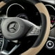thumbnail image 2 of Funda de piel para volante de coche, protector de rueda de coche antideslizante de piel de microfibra transpirable, se adapta a la mayoría de los coches (beige), 2 of 5
