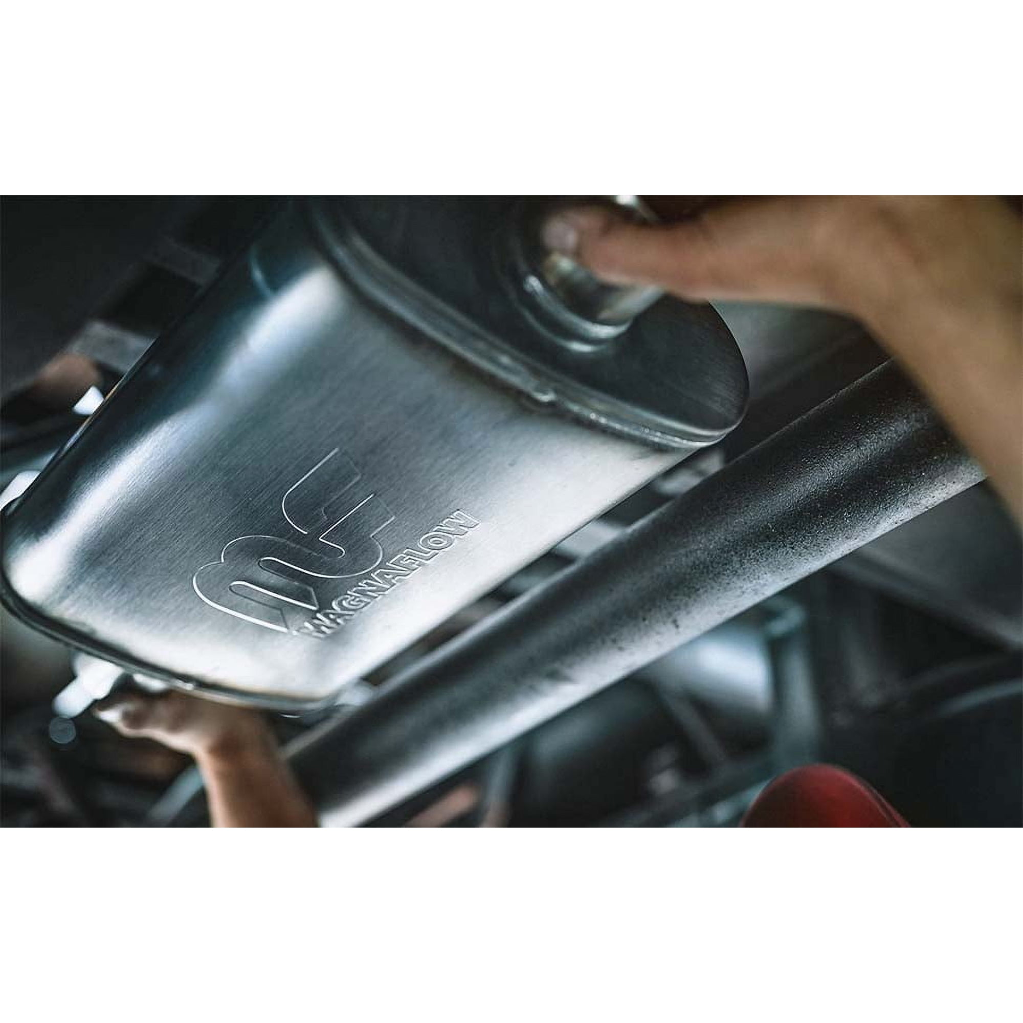 MagnaFlow 12198 Stainless Steel Muffler - 3" Inlet, Dual 2.5" Outlet, 14" Oval Body