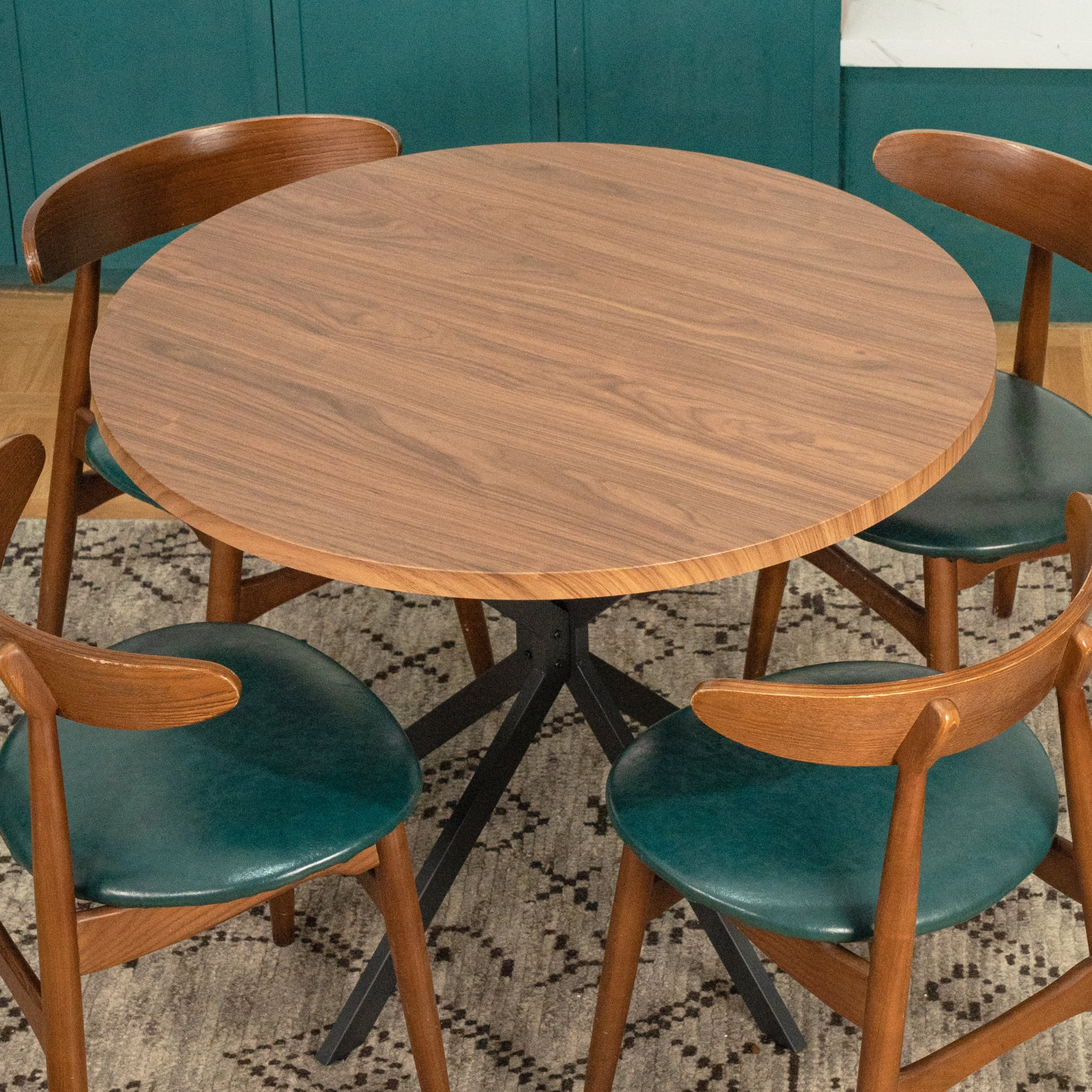 Cvortll Round Dining Table for 4 People, 39 inch Modern Round Dining Table with Metal Legs, Kitchen Dinner Table for Living Room, Dining Room