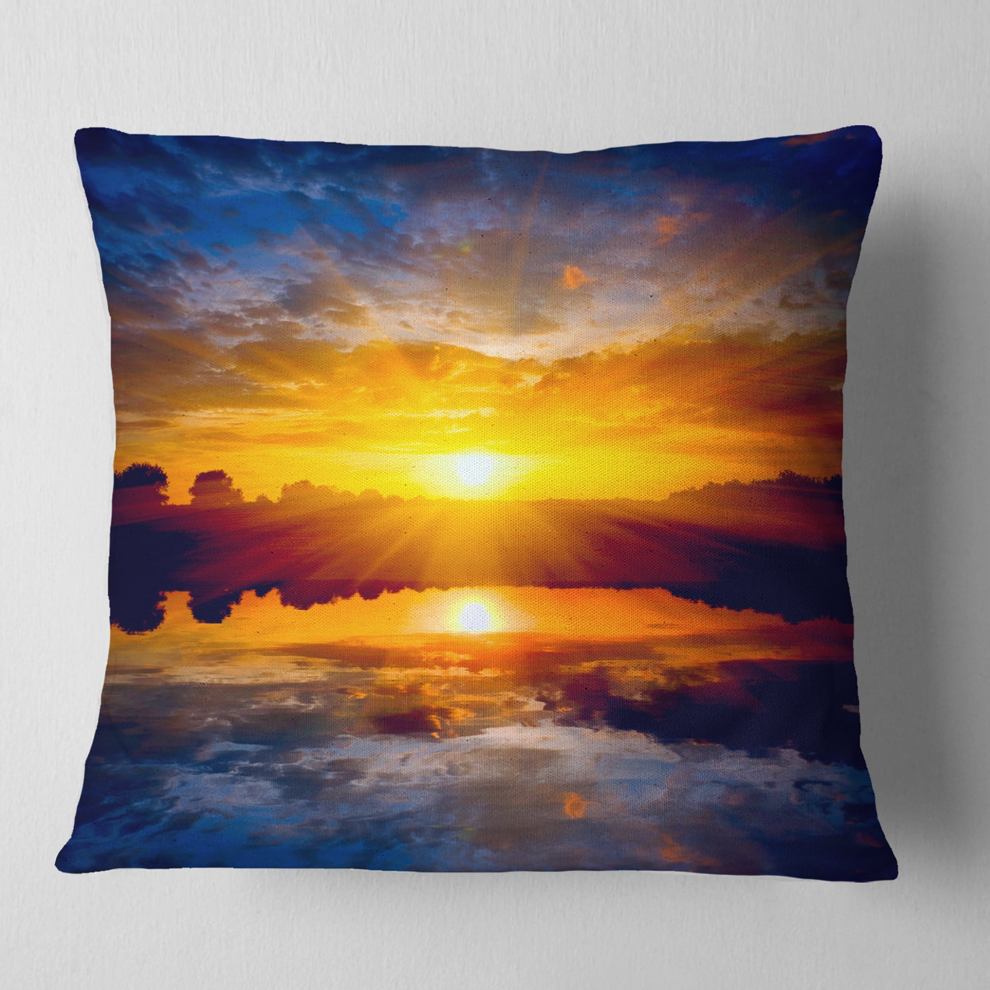 Designart Bright Yellow Sunset Over Lake - Seashore Throw Pillow - 18x18