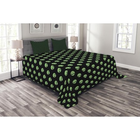 Alien Bedspread Set Supernatural Martians Fantastical Beings From