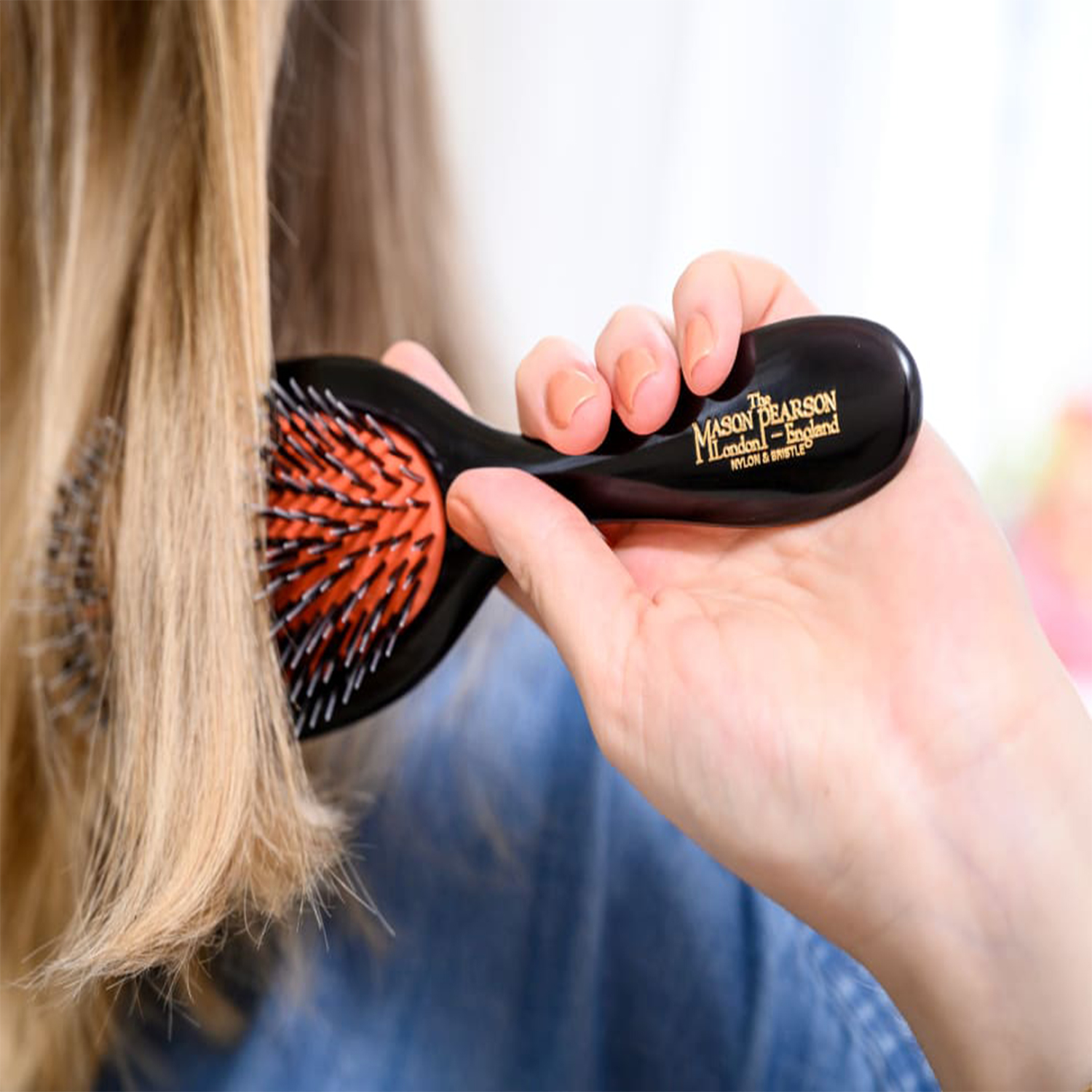 ヘアブラシ・コーム MASON PEARSON POCKET BRISTLE DARK RUBY Mason Pearson Handy Travel Bristle & Nylon Hair Brush, Dark