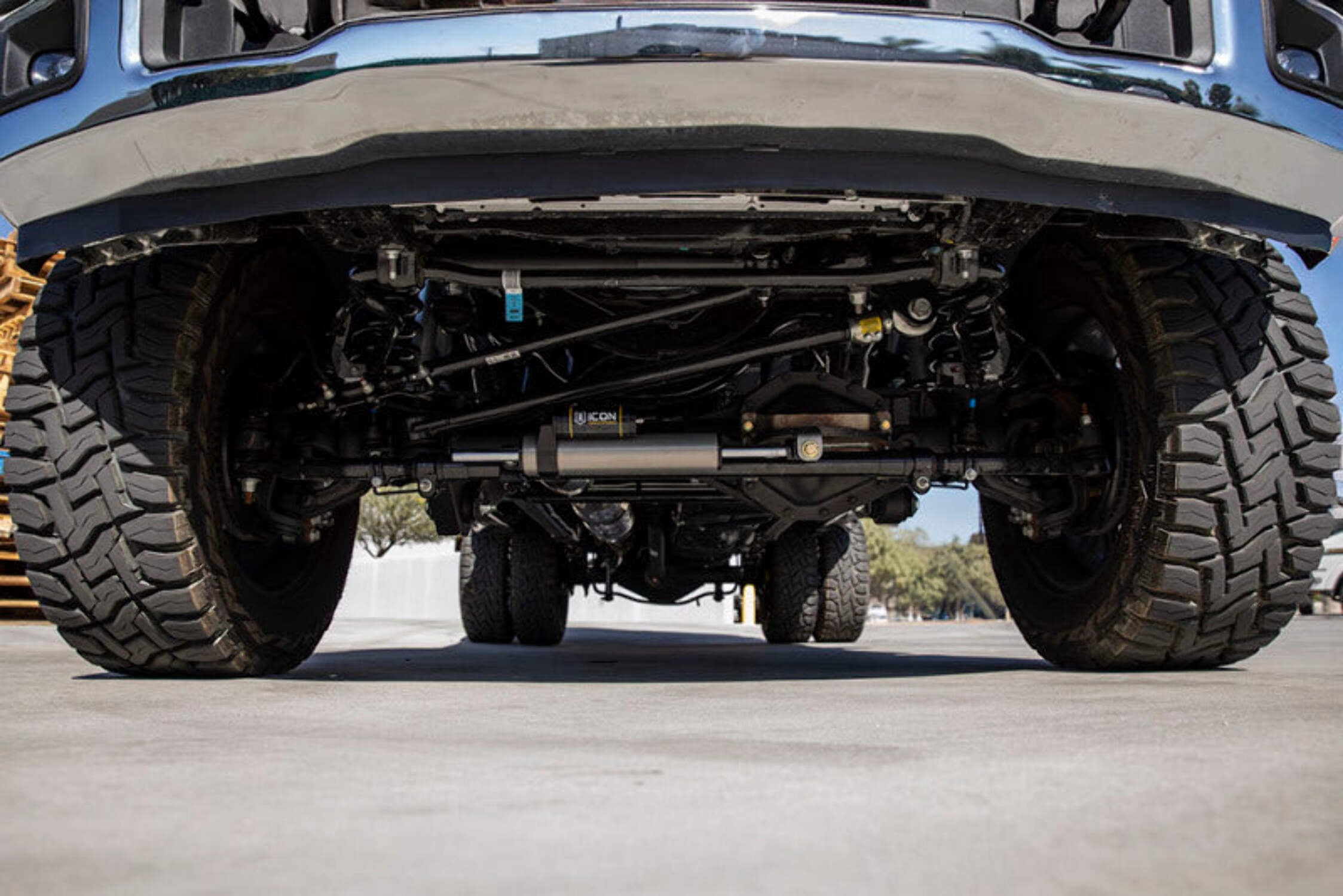 Icon 05-24 Ford F-450/F-550 2.5 PB Centerline Stabalizer Kit