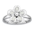 thumbnail image 1 of Bague Fleur Émaillée Blanche Polie en Argent Sterling Stackable Expressions Taille 5, 1 of 3