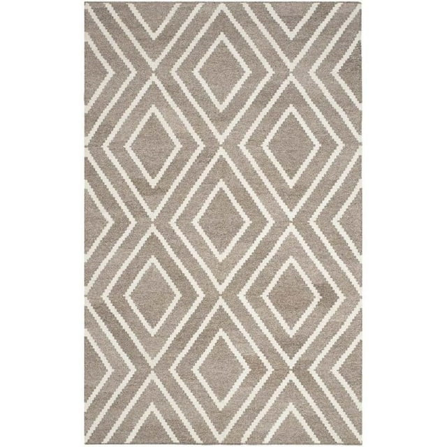 Safavieh Kilim Ivory Contemporary Rug - 5' x 8'