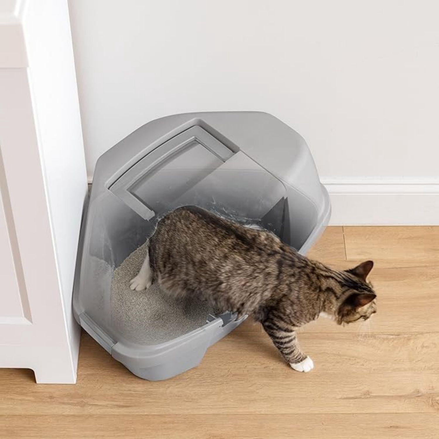 Enclosed Corner Litter Box with Scoop, Hooded Litter Tray for Corners, Space-Saving Covered Litter Box, Odor Defensive, Gray