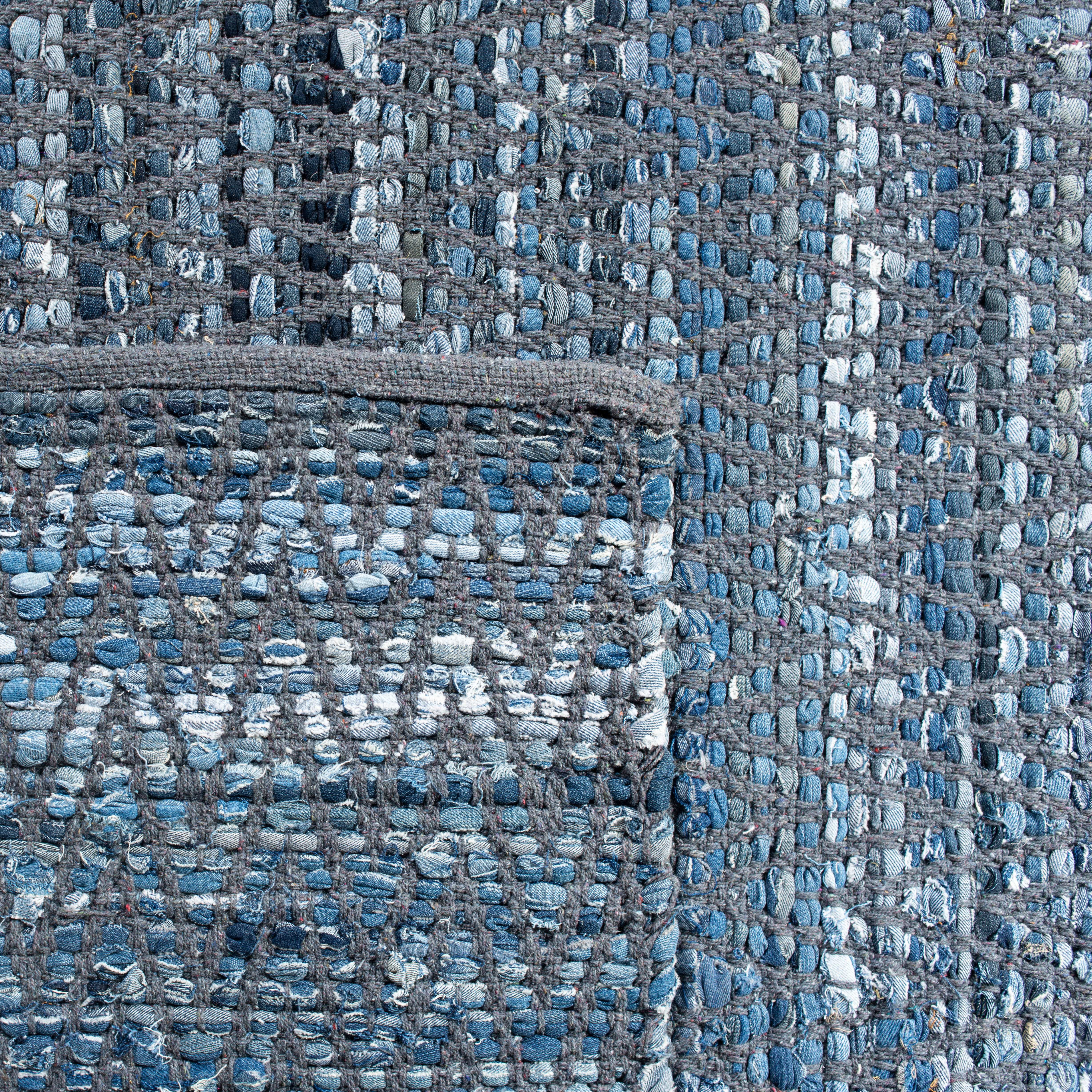 SAFAVIEH Montauk Zahara Geometric Area Rug, Blue, 5' x 8'