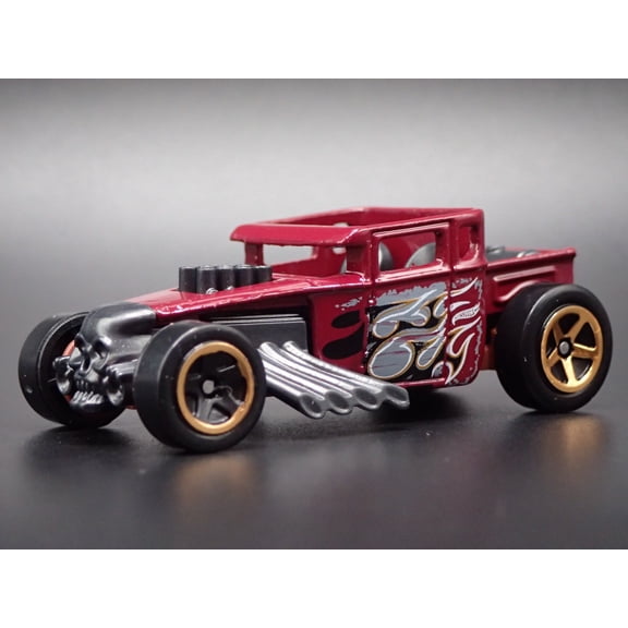 Open Box FORD CUSTOM BONE SHAKER HOT ROD RED 1:64 SCALE DIORAMA DIECAST MODEL CAR
