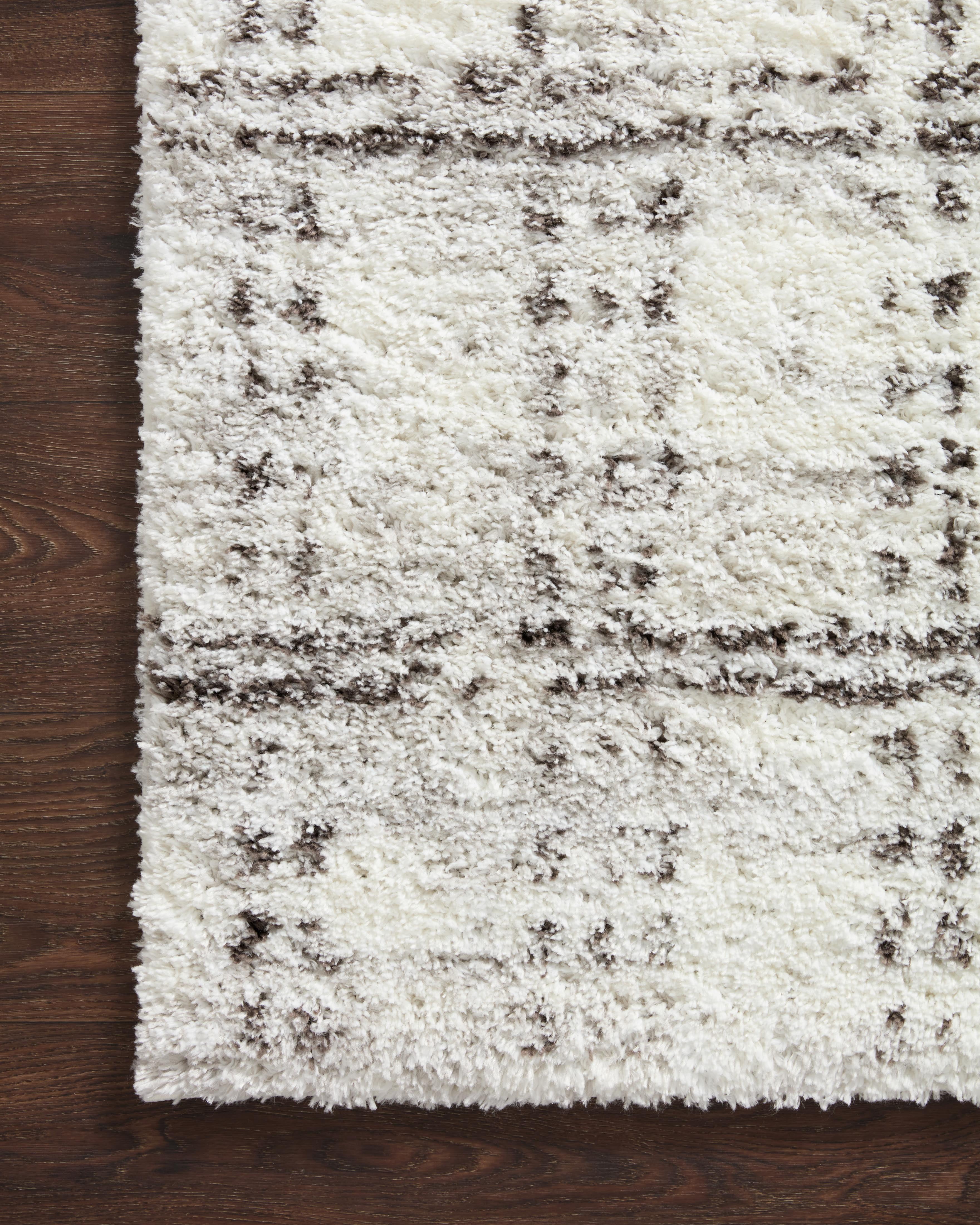 BLS-03 Cream, Grey 2-7" x 7-6" Size Rug