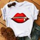 thumbnail image 1 of Mujeres Tops cuello redondo Sexy negro camisetas beso labio divertido verano mujer suave camiseta labios acuarela gráfico camiseta Top9180 Tan Jianjun unisex, 1 of 2
