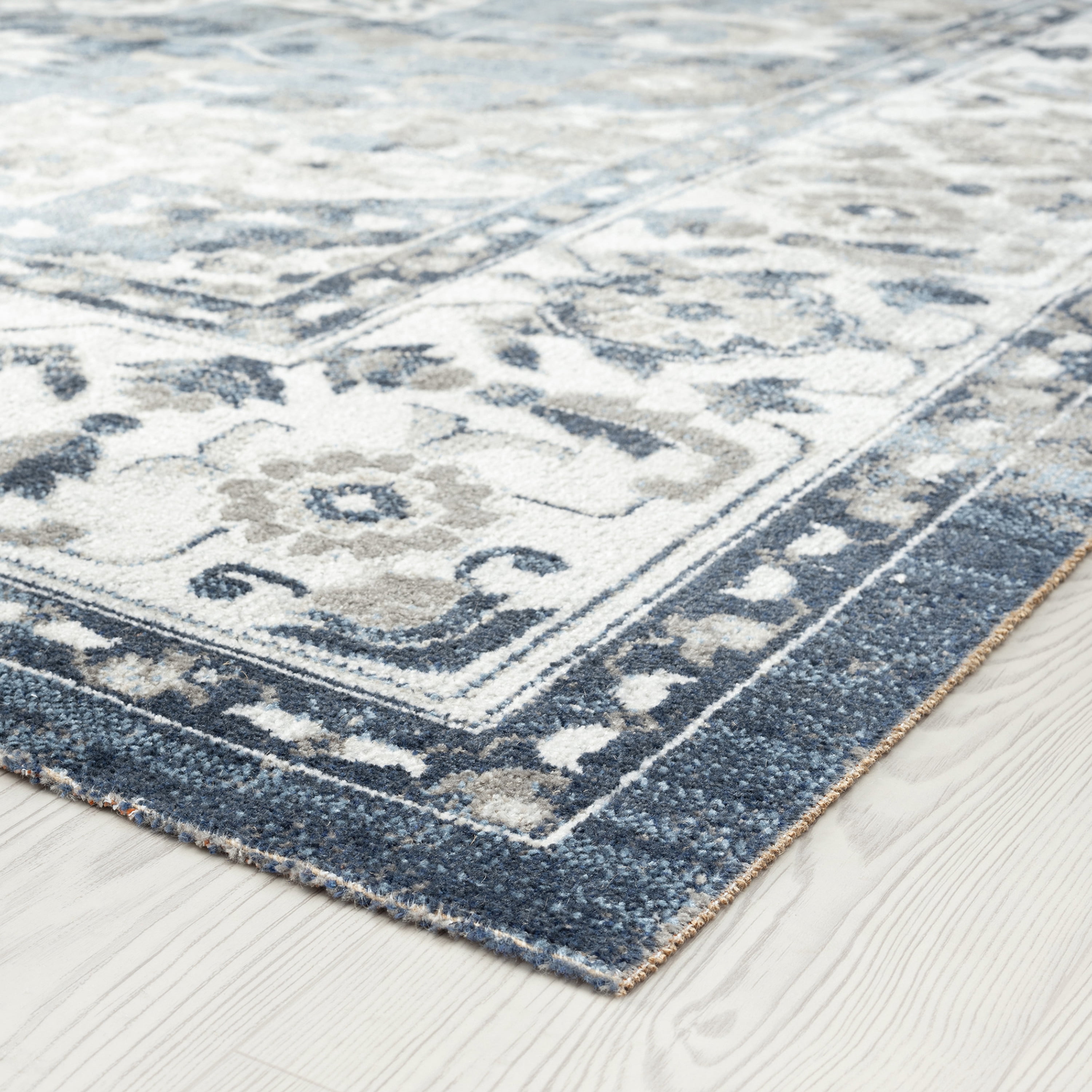 Traditional 4x6 Area Rug (4' x 5'3'') Oriental Navy, Navy Indoor Rectangle Easy to Clean