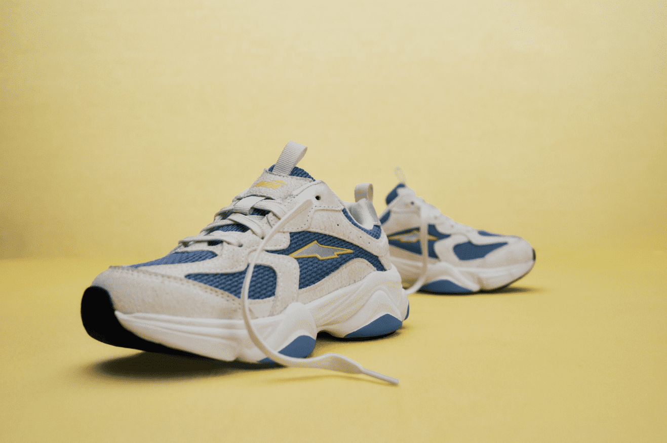 Avia Unisex Little and Big Kids Chunky Athletic Sneakers