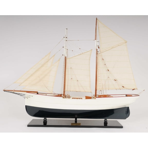 7" x 38" x 29" WanderBird