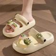 thumbnail image 1 of Sandalias planas antideslizantes para hombre y mujer, chanclas informales de suela suave con dibujos animados, zapatos de playa para interiores y exteriores, Verano, 1 of 7