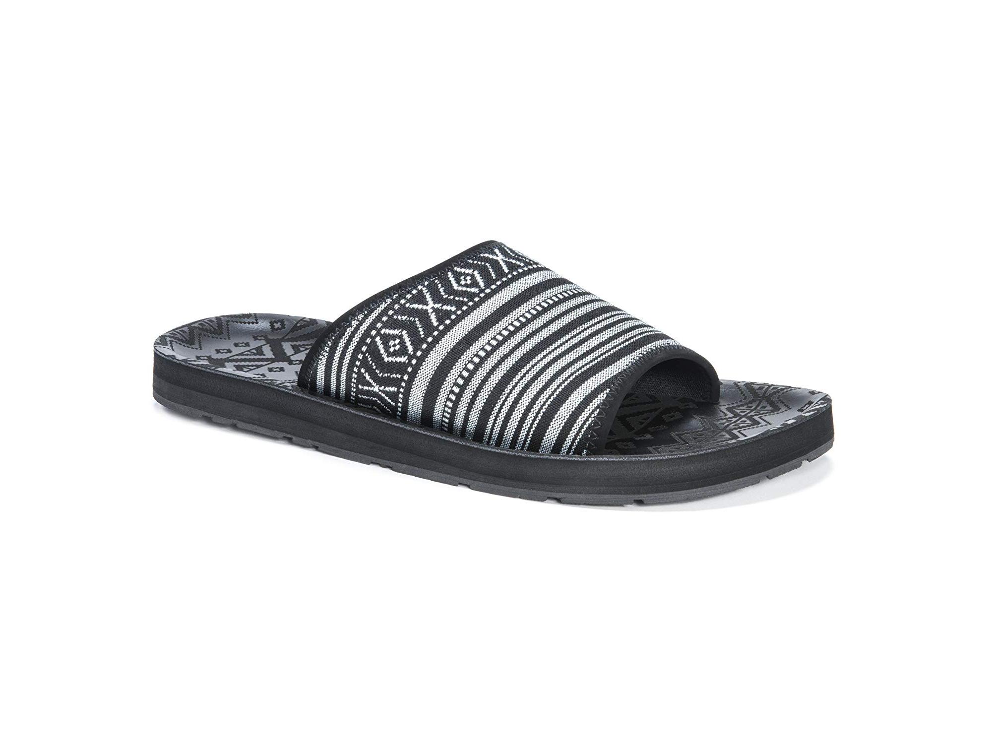 muk luks men's sandals