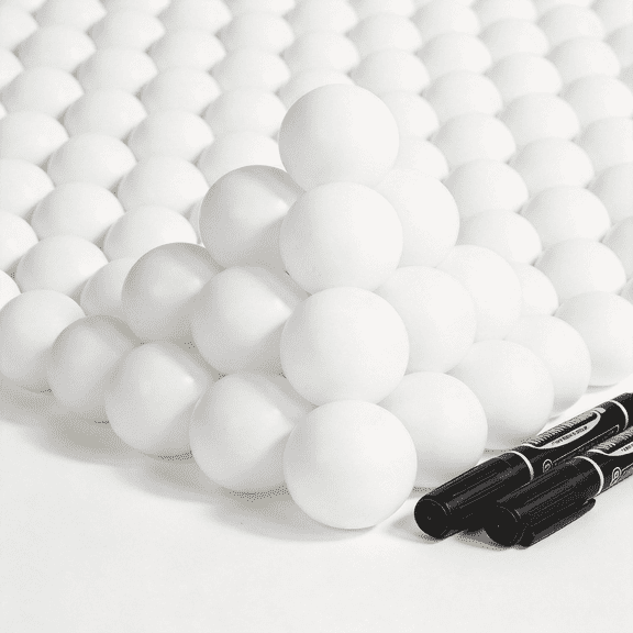 100Pcs Table Tennis Balls, 40mm Plastic Ping Pong Balls for Bulk Use, Washable and Durable – Suitable for Carnival Games, Pool Activities, Party Decorations, and Pet Toys, White