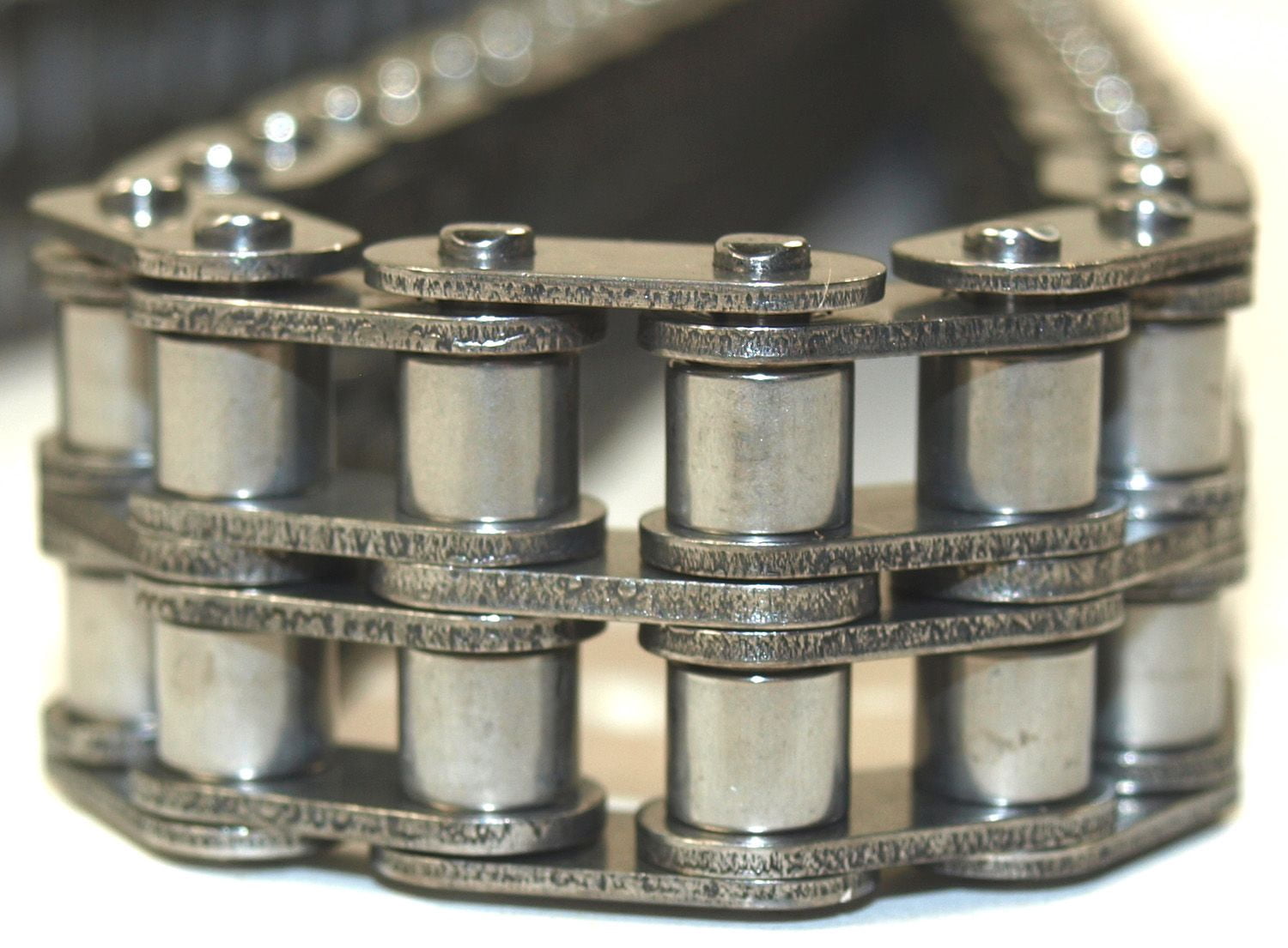 Cloyes 9-4131 Timing Chain Fits select: 1987-1989 DODGE RAM 50, 1981-1984 DATSUN 720