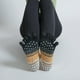 thumbnail image 5 of Calcetines de yoga con empeine antifugas y diseño de bloques de colores, de silicona, antideslizantes, con cinco dedos, deportivos, para pilates y fitness en interiores, 5 of 6