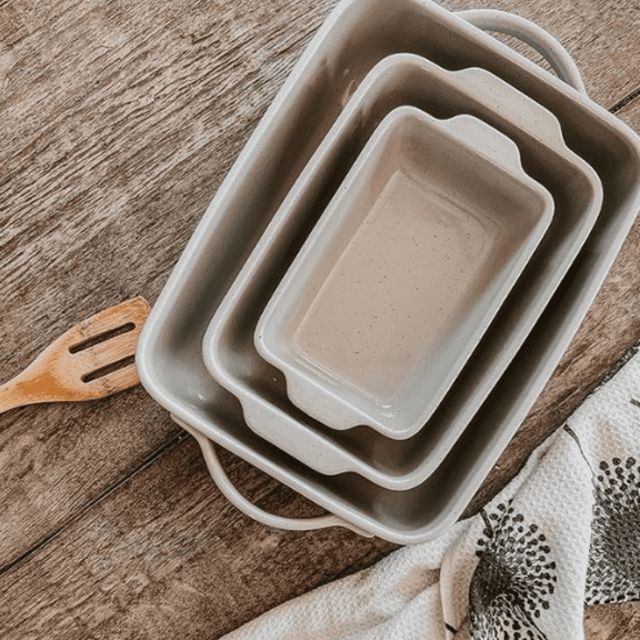 9x13in Deep Porcelain Baking Dish - Oven to Table, Freezer