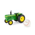 thumbnail image 1 of Tractor de juguete Field of Dreams de John Deere a escala 1:16 2640, 1 of 8
