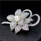 thumbnail image 4 of 3X Pin de Broche de Flores Con Clase Con Cristal Creado Brillante Y Perla Creada para la Boda de Navidad O Fiesta de Graduacion, 4 of 8