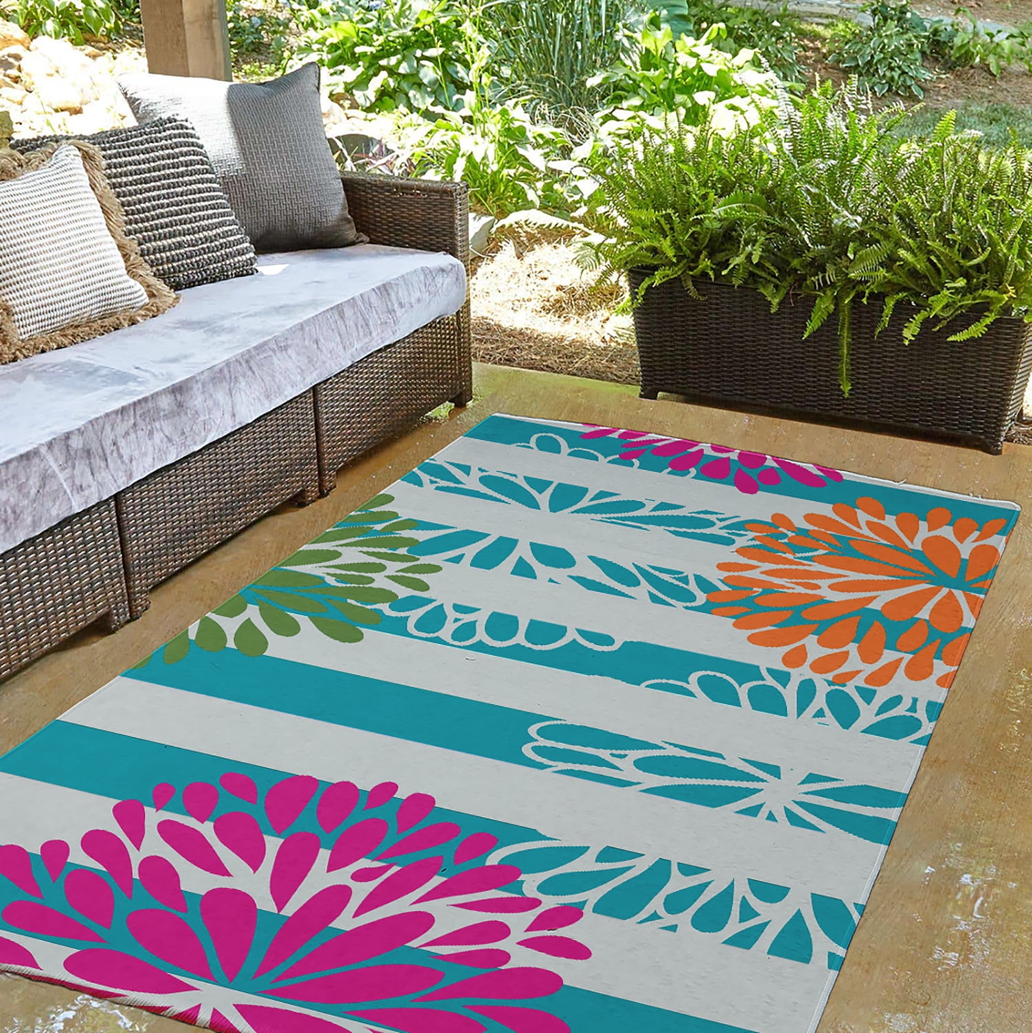 Simply Daisy 3' x 5' Blue Flower Bursts Spring Chenille Indoor/Outdoor Rug