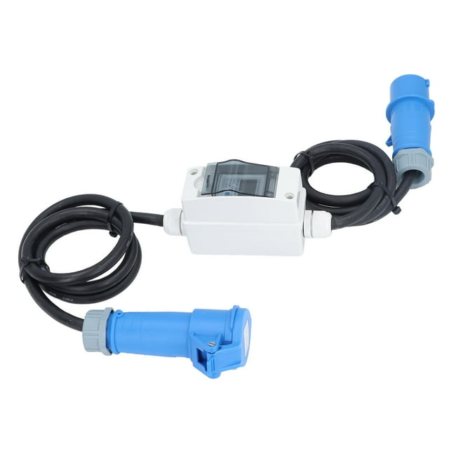 Portable 220-250V 16A CEE Socket with LCD Energy Meter for RVs and EVs, IP65 Waterproof, Real-Time Power Consumption Monitoring, Compact and Lightweight Design, Easy to Use with Backlit Display.