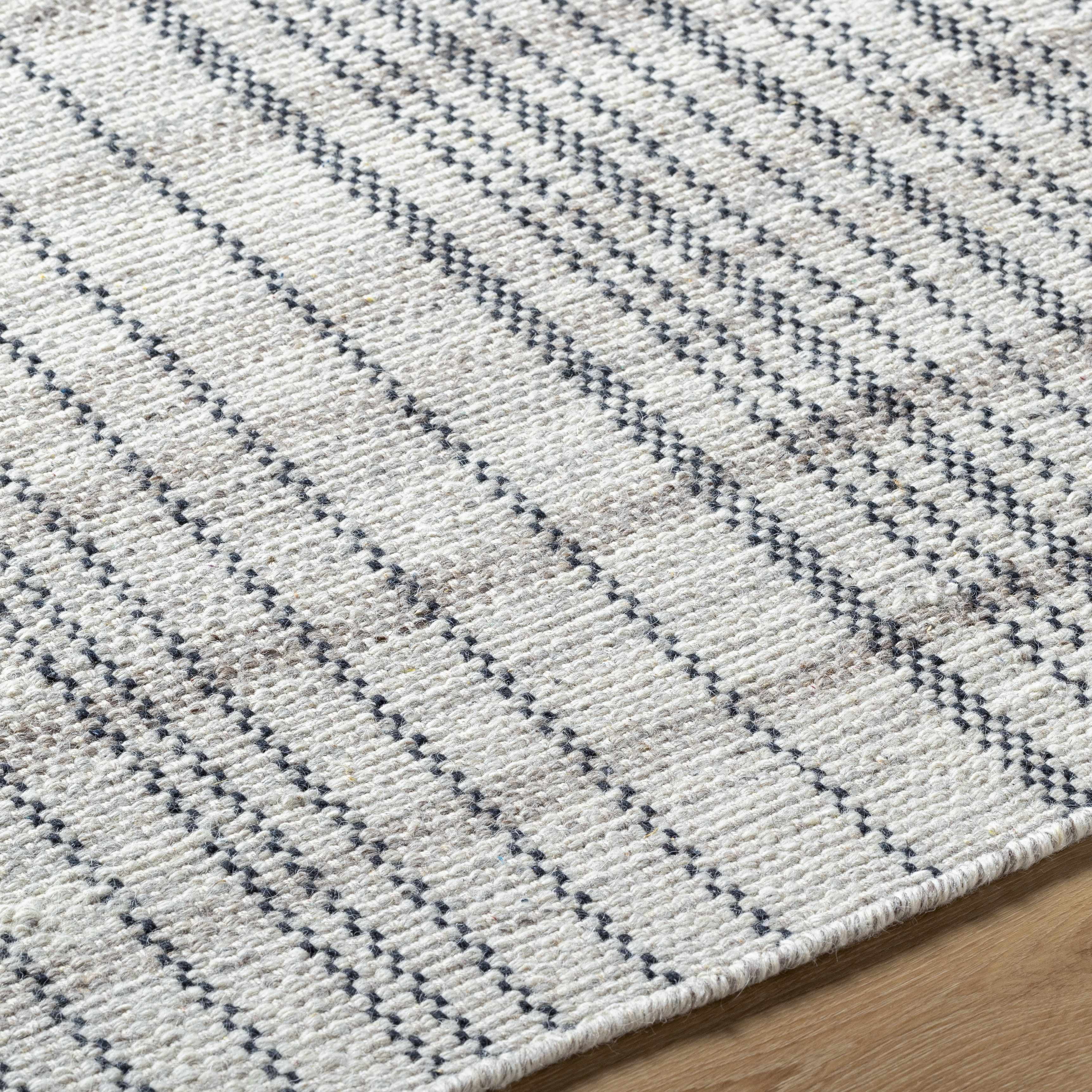 Hauteloom Nissa Wool Living Room, Bedroom Area Rug - Traditional, Transitional - Ivory, Charcoal, Slate Gray - 2' x 3'