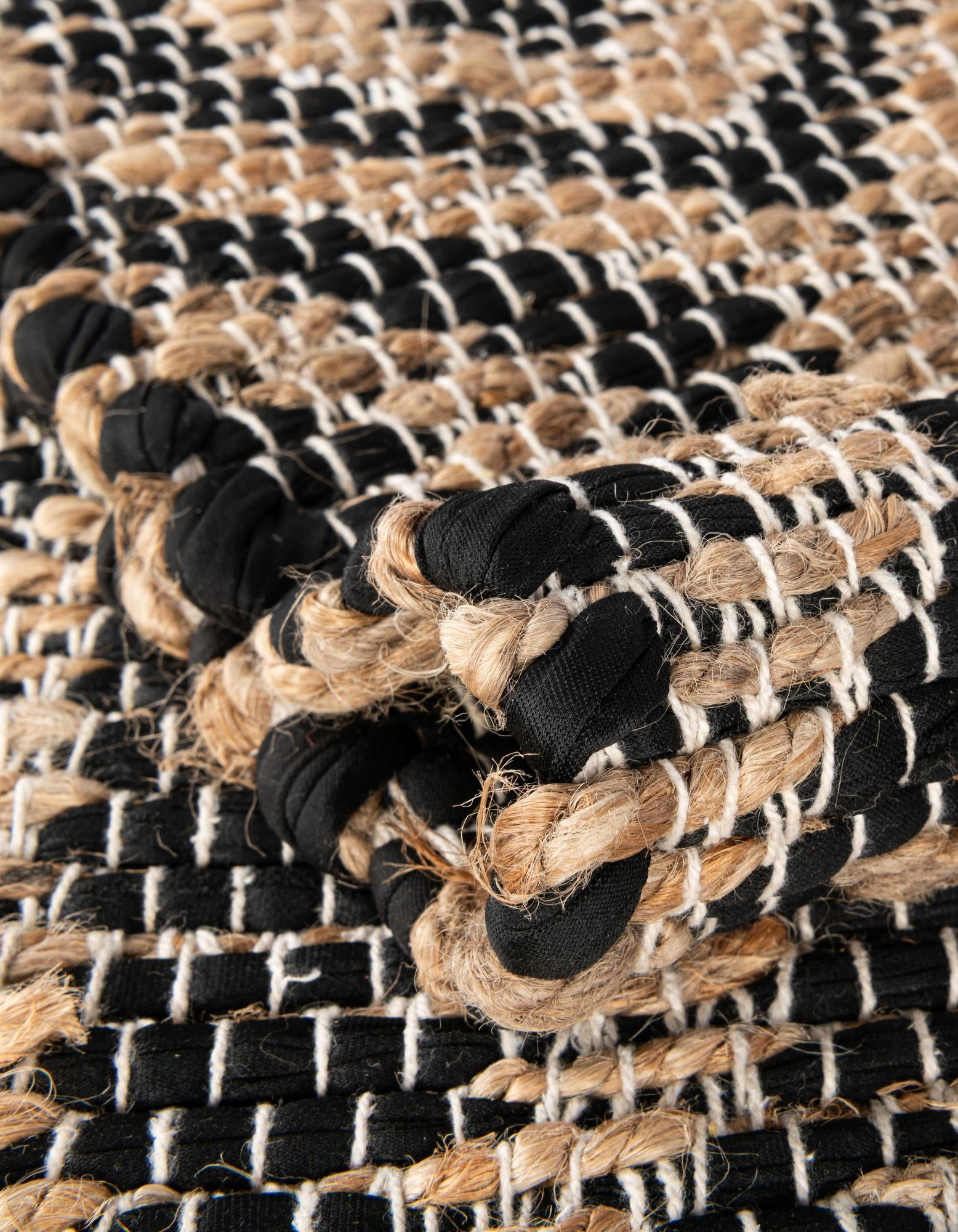 Unique Loom Chindi Jute Collection Area Rug (2' 7" x 10' Runner Black/Navy Blue)