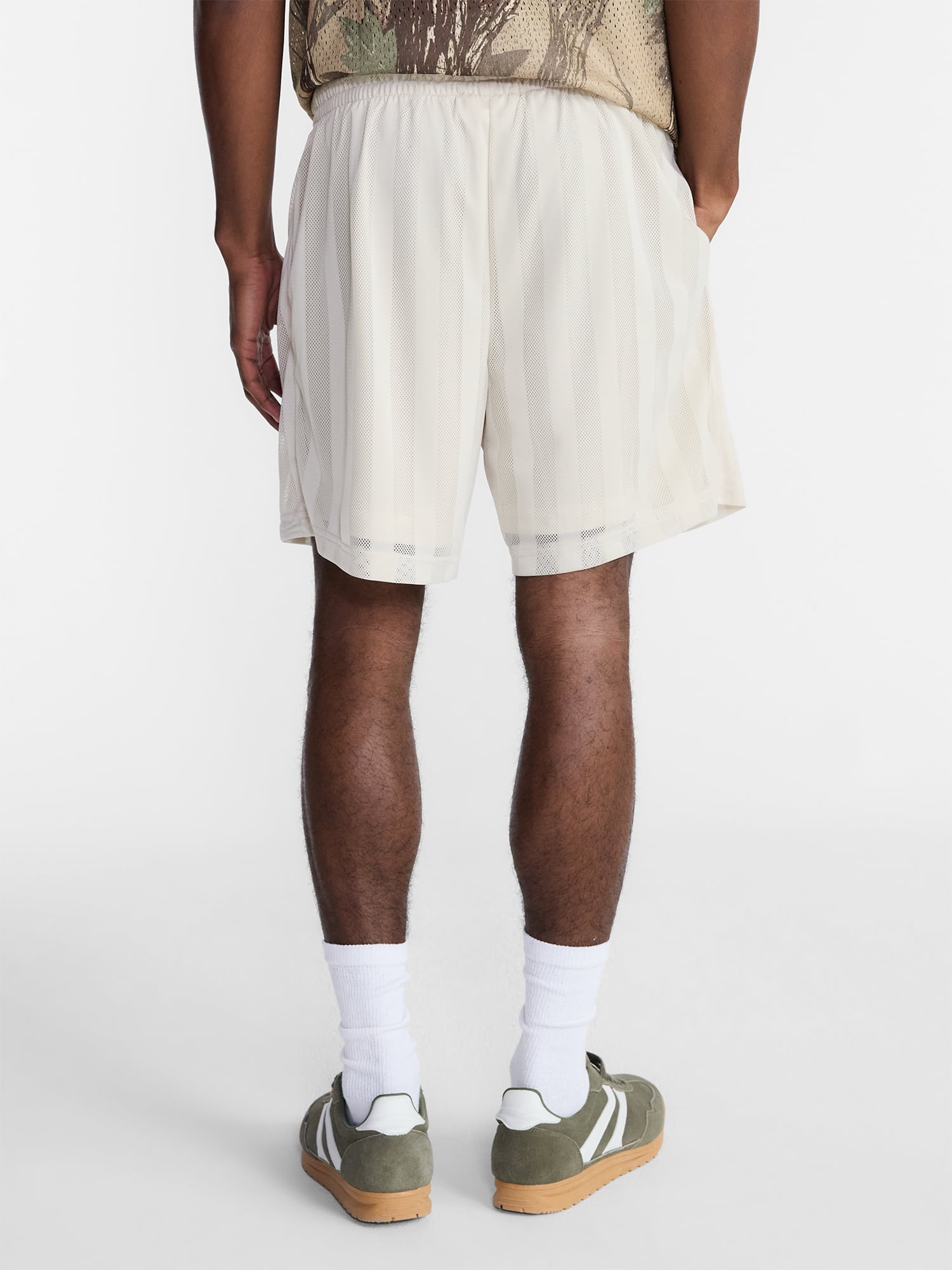 No Boundaries Men's & Big Men's Striped Mesh Shorts, 6.5" Inseam, Sizes XS-5XL