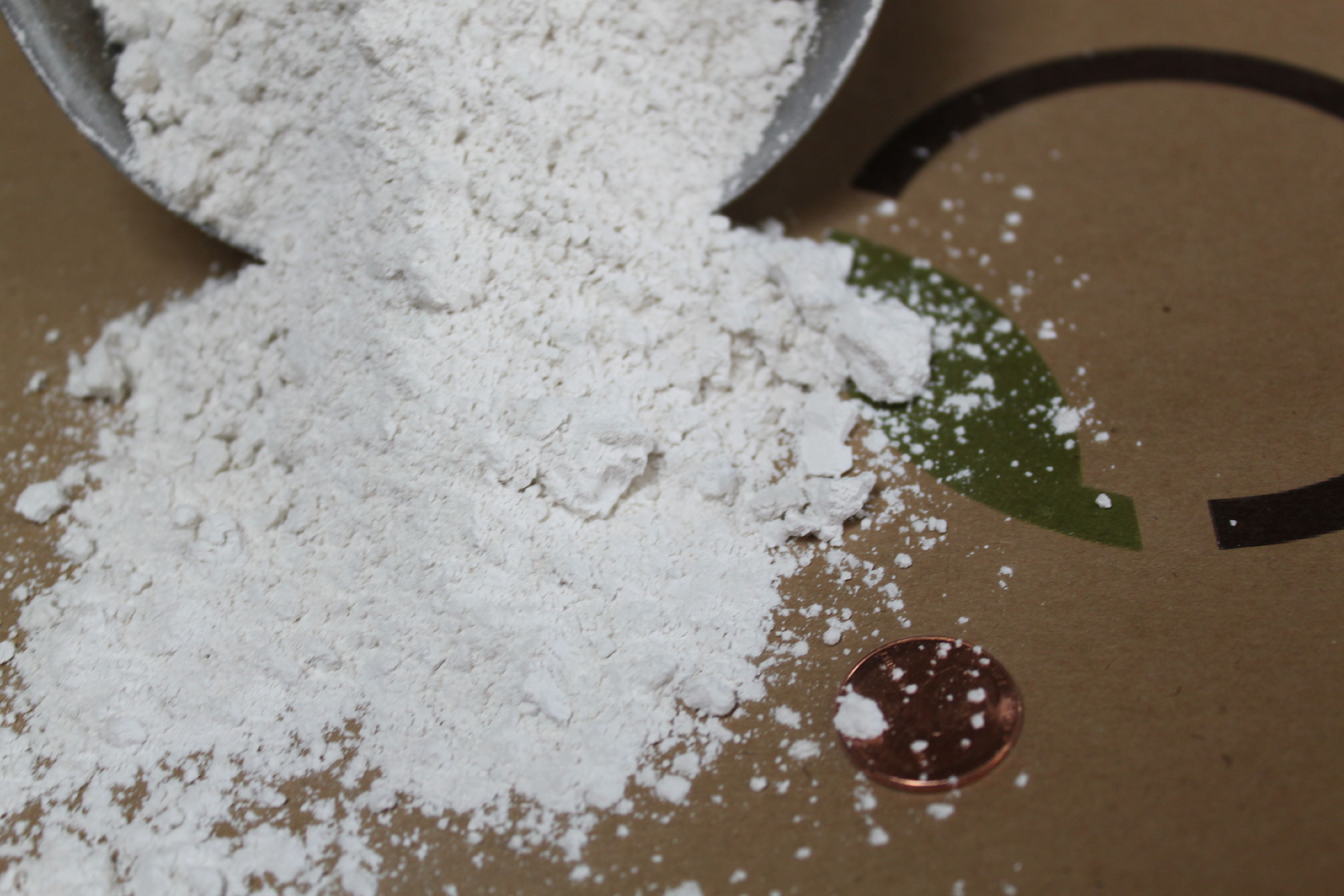 Calcium Sulfate white very quick drying plaster 680 grams Gypsum Powder 1.5 lb 