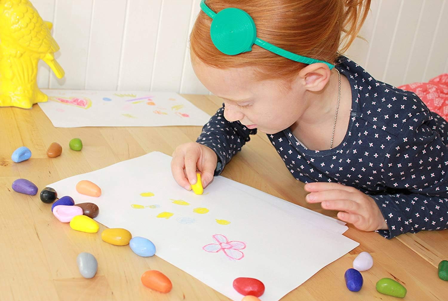 Crayon Rocks To Go Box 8 Color Soy Wax Crayons with 100 Page Art Pad Travel Kit, Non-Toxic, Made in USA