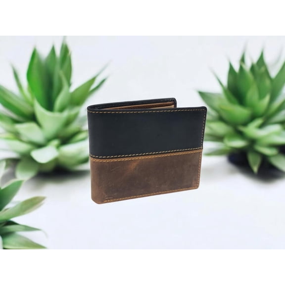 Dual Tone Leather Bi-Fold Wallet: Top Grain Hunter Leather, RFID