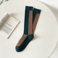 thumbnail image 1 of Medias a cuadros con contraste verde y café, 1 of 3