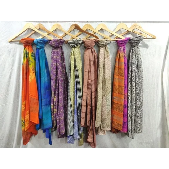 Women's Lightweight Silk Sarongs Square Scarves 100x100cm Printed Design Head Wrap Bohemian Dupatta