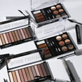 thumbnail image 2 of Paleta de Sombras Uncommon Cosmetics 1 Pz Brillo y Mate, 2 of 2