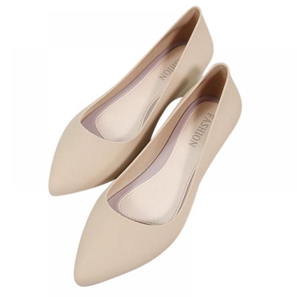 pointed nude flat