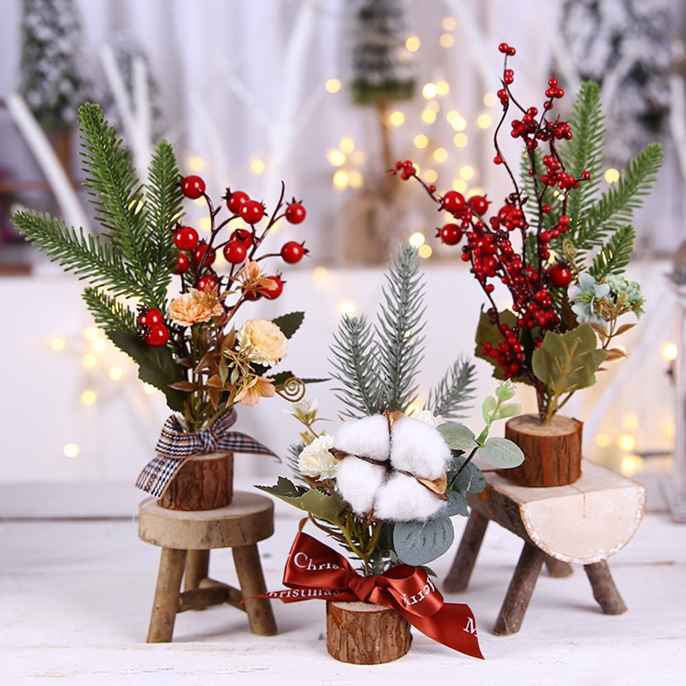 Cheers.US 2Pcs Artificial Christmas Floral Picks Assorted Holly Picks Stems  Pine Branches Picks Spray with Pinecones Holly Leaves for Floral  Arrangement Wreath Winter Holiday Season Décor 