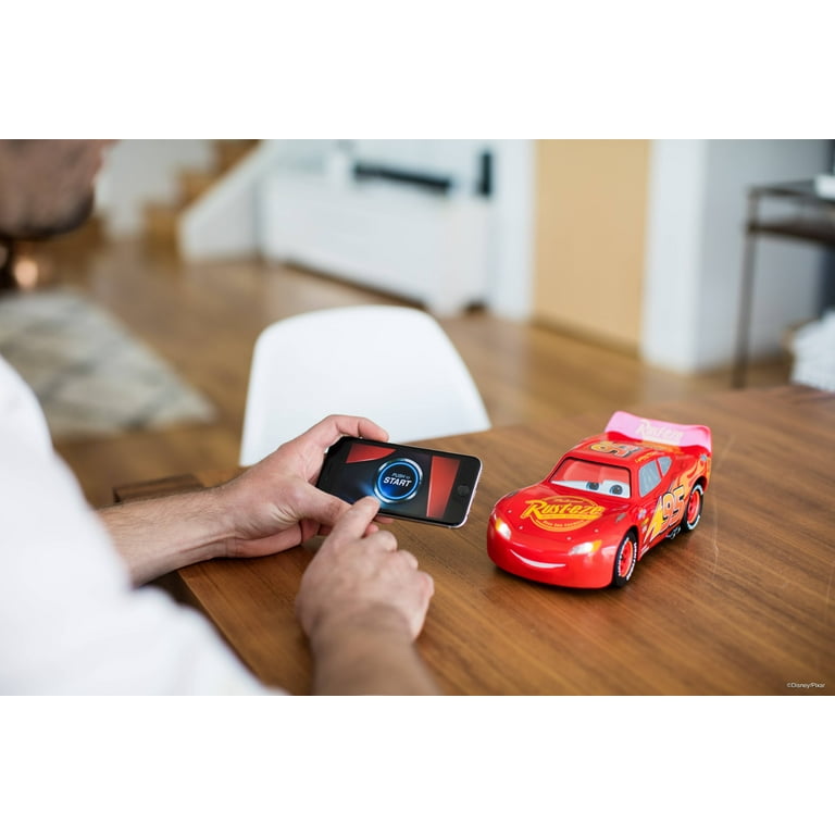 Sphero Cars Lightning McQueen Ultimate App-Enabled Droid Unique Gifts -  Zavvi US