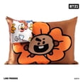 thumbnail image 2 of Funda de almohada de satén Kitsch x BT21 (Shooky) para cabello y piel, 2 of 9
