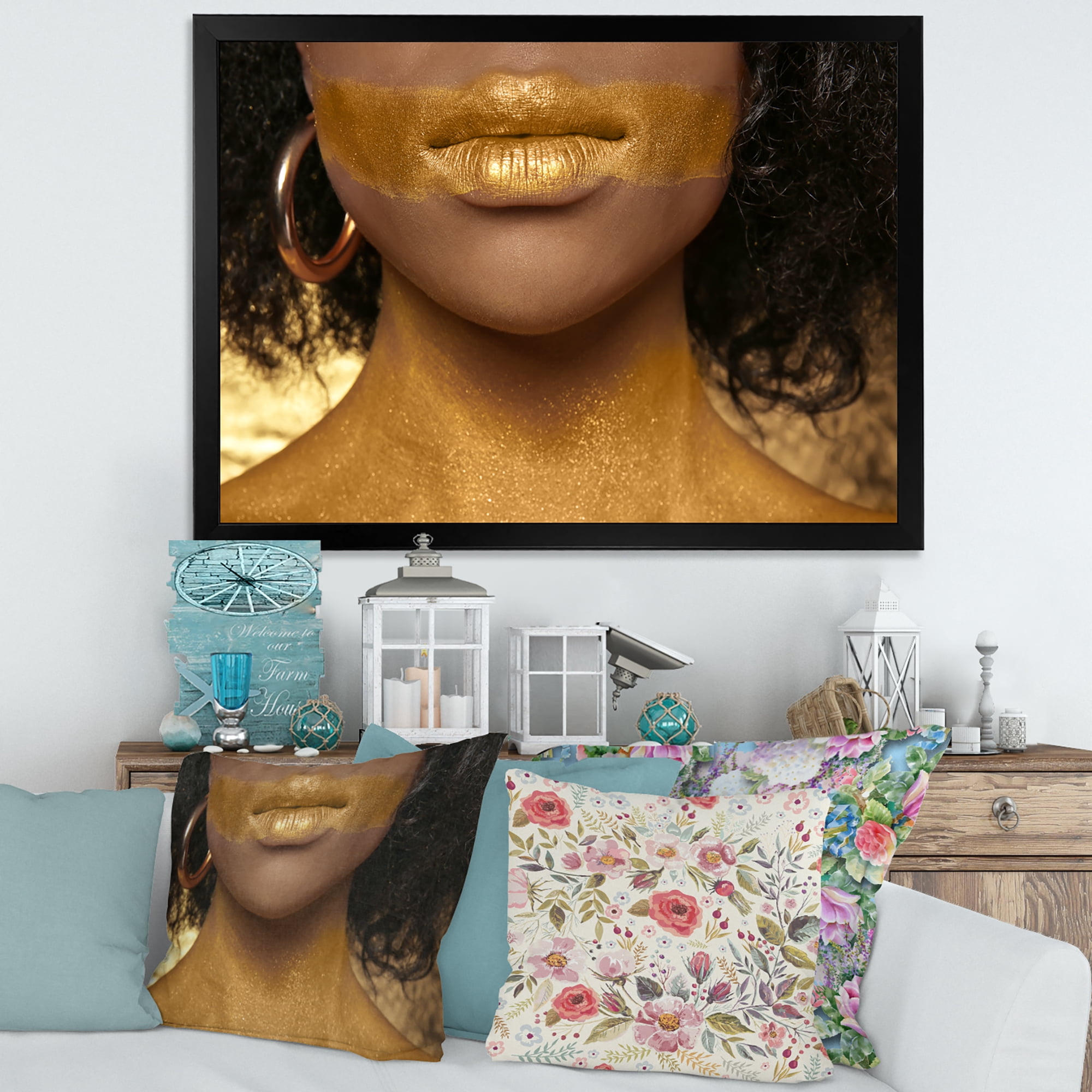 Designart 'Afro American Girl With Golden Paint on Body' Modern Framed Art Print